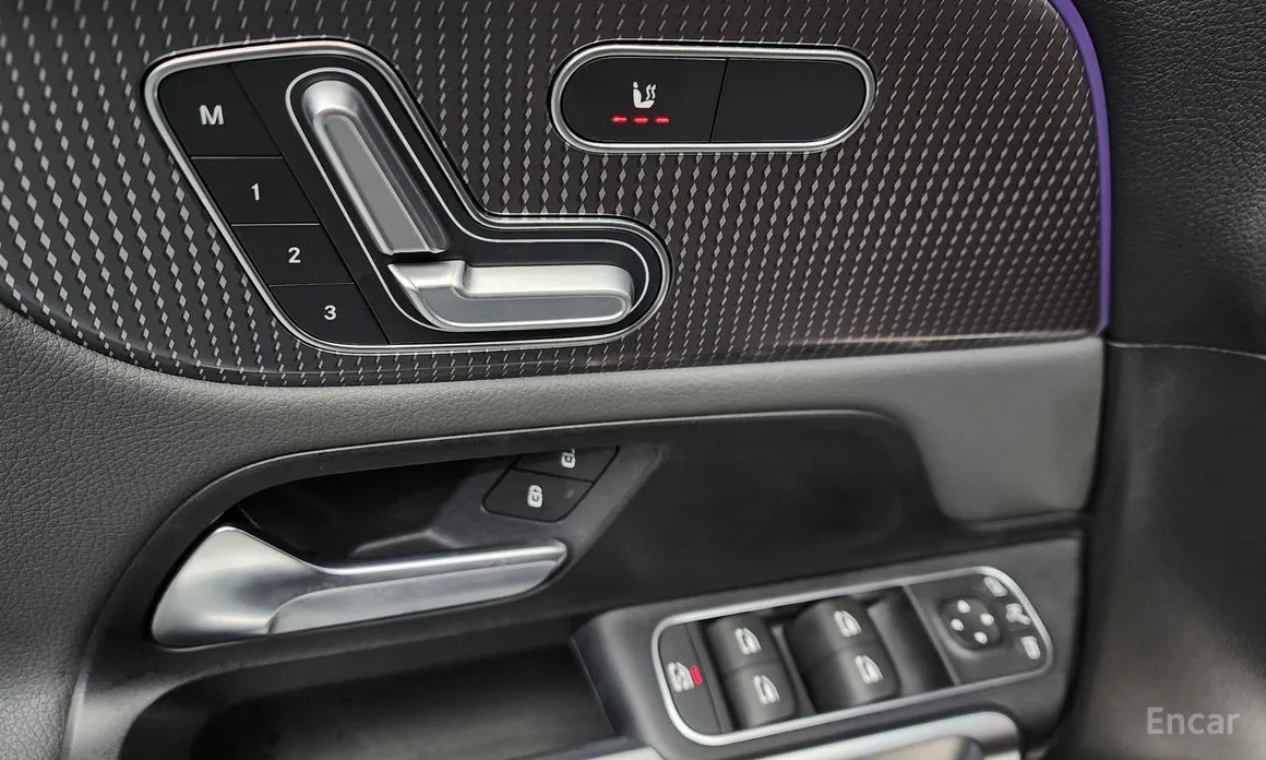 Фото 14 - Mercedes-Benz EQB