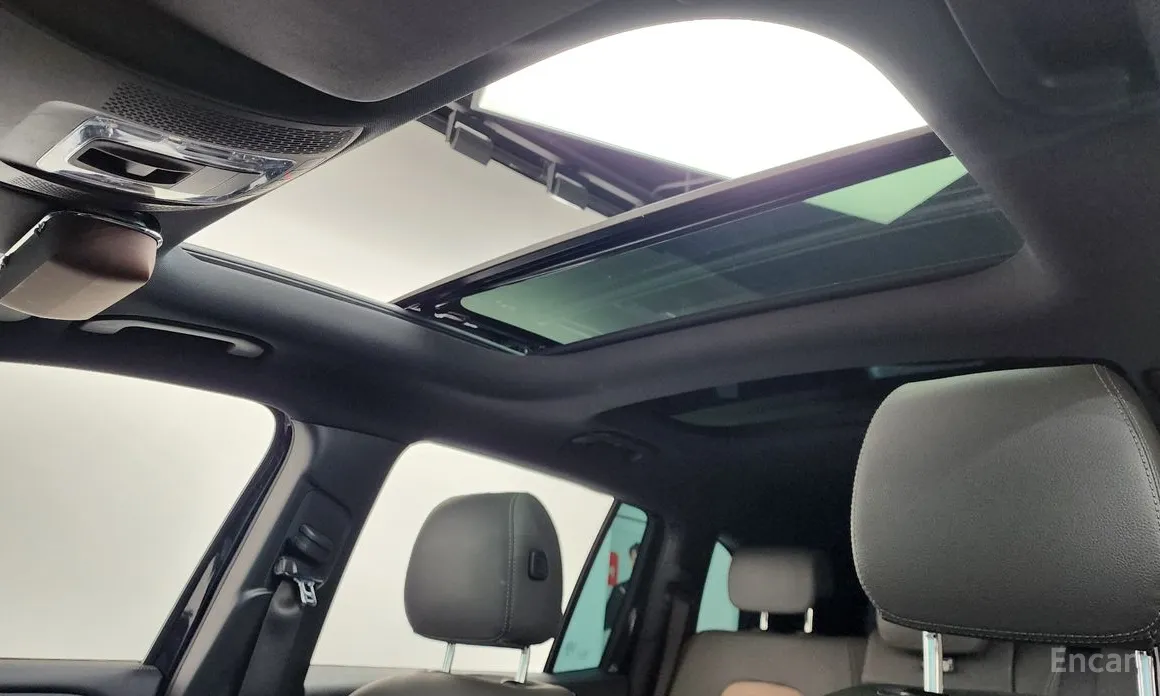 Фото 19 - Mercedes-Benz EQB