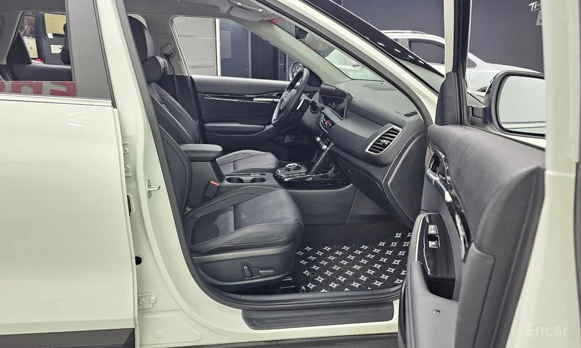 Фото 11 - Kia Seltos