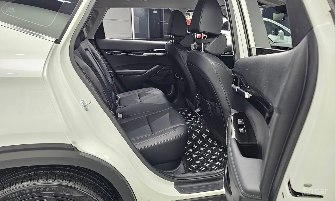 Фото 12 - Kia Seltos