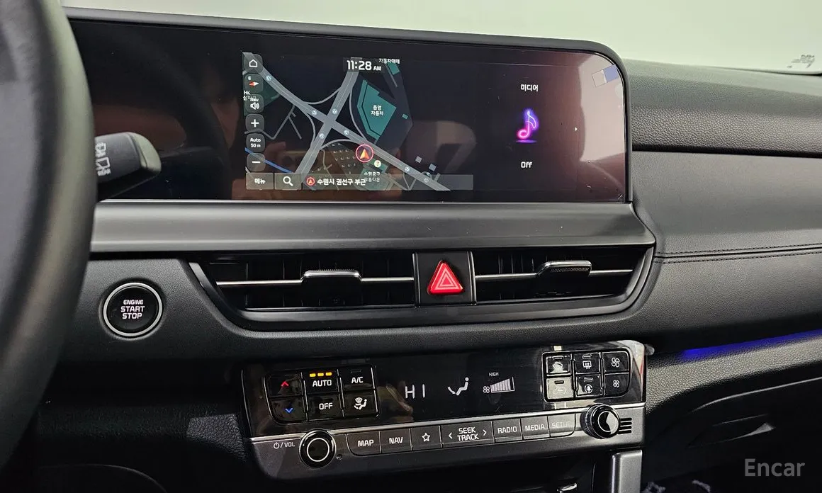 Фото 14 - Kia Seltos