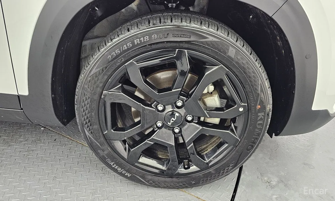 Фото 5 - Kia Seltos