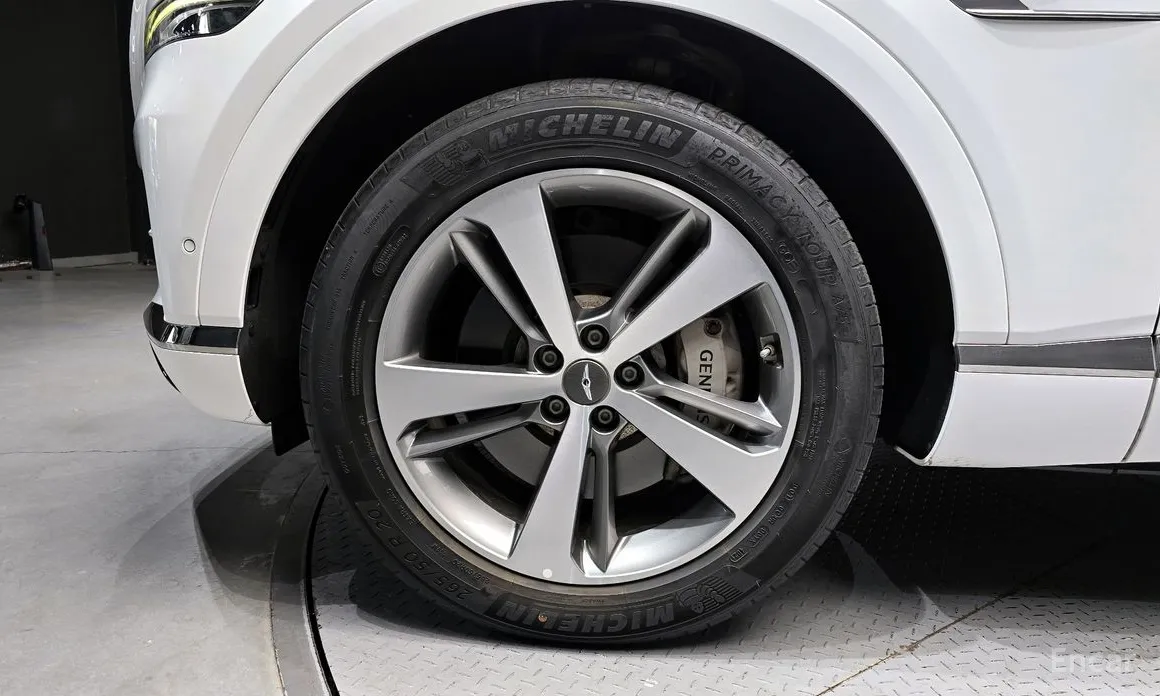 Фото 5 - Genesis GV80