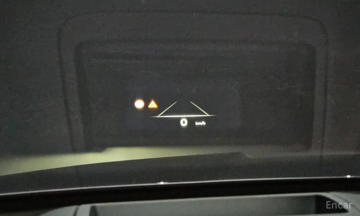 Фото 16 - Genesis GV80