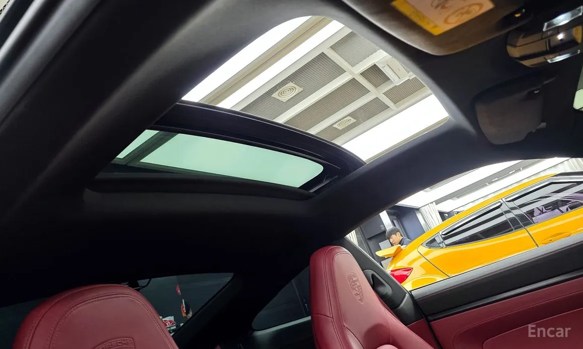 Фото 17 - Porsche 911