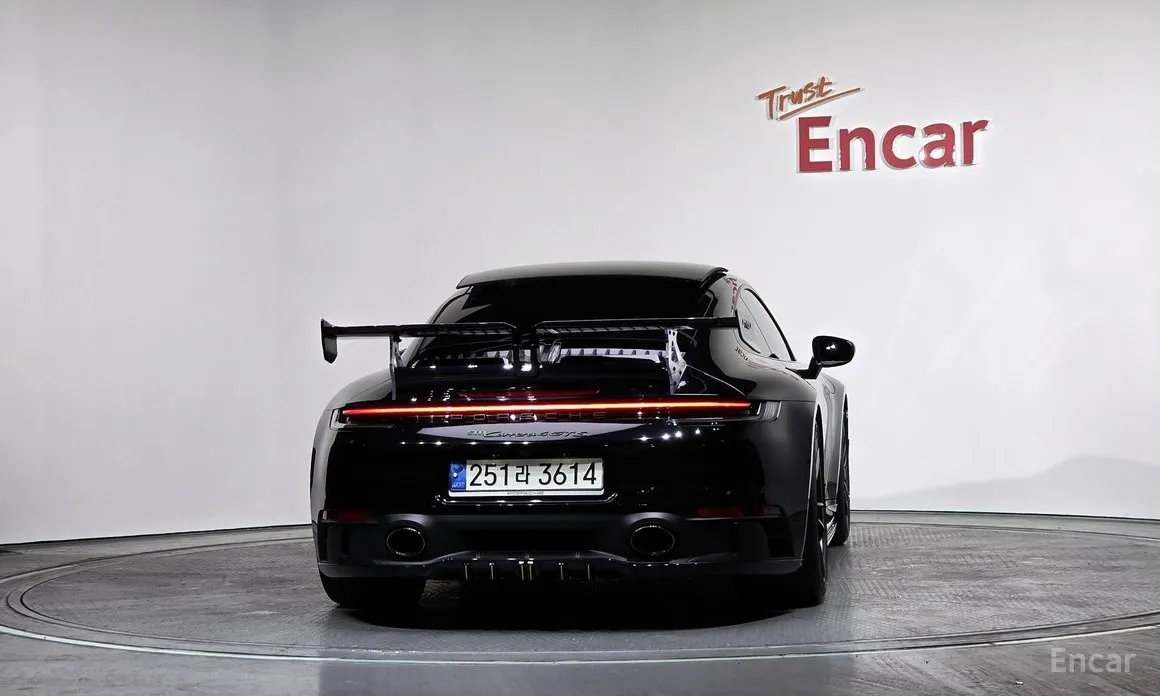 Фото 4 - Porsche 911