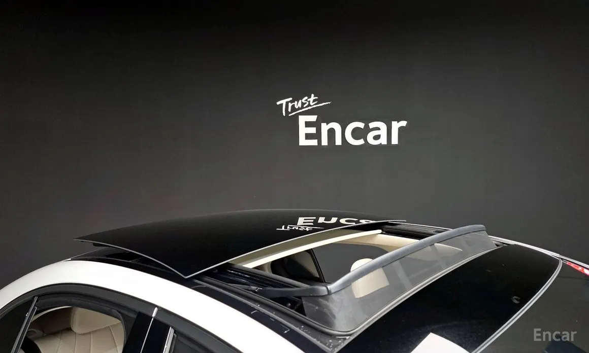 Фото 20 - Mercedes-Benz E-Class