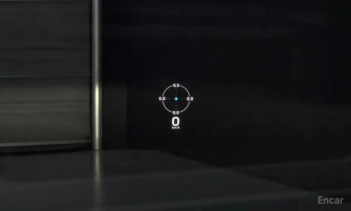 Фото 8 - Porsche Taycan