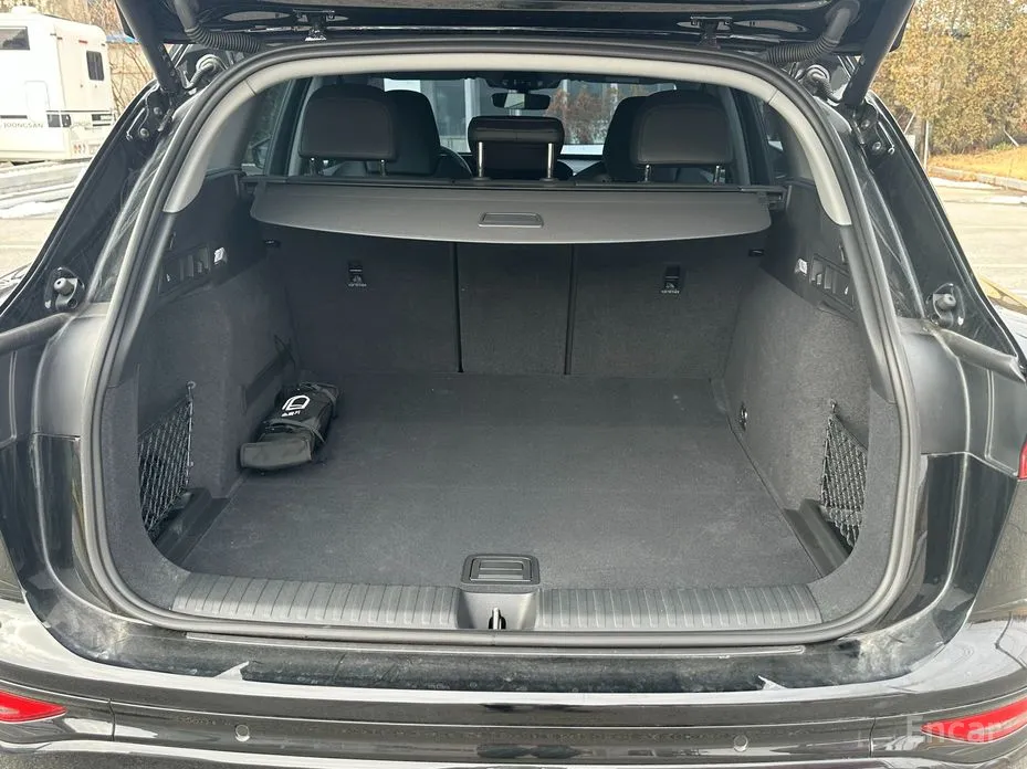 Фото 11 - Audi Q6 e-tron