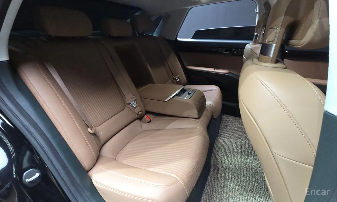 Фото 12 - Hyundai Grandeur