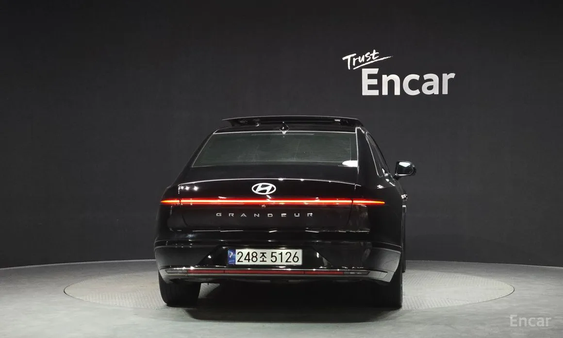 Фото 4 - Hyundai Grandeur