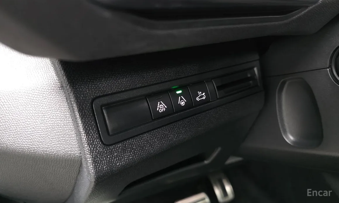 Фото 17 - Peugeot 5008