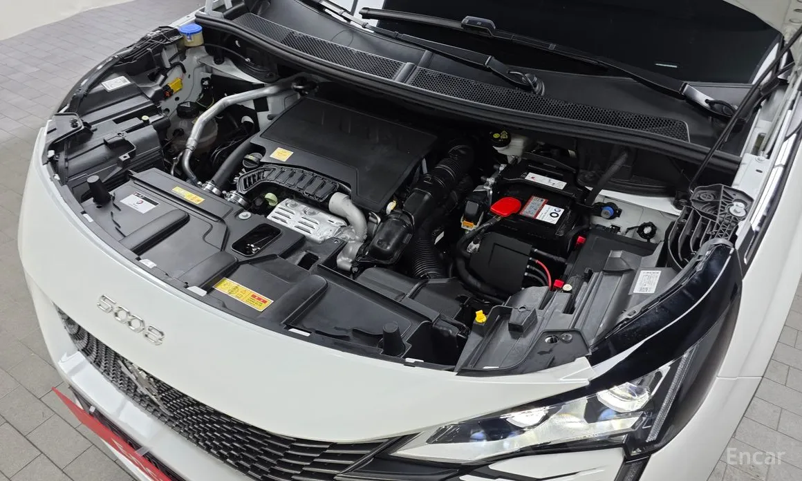 Фото 6 - Peugeot 5008