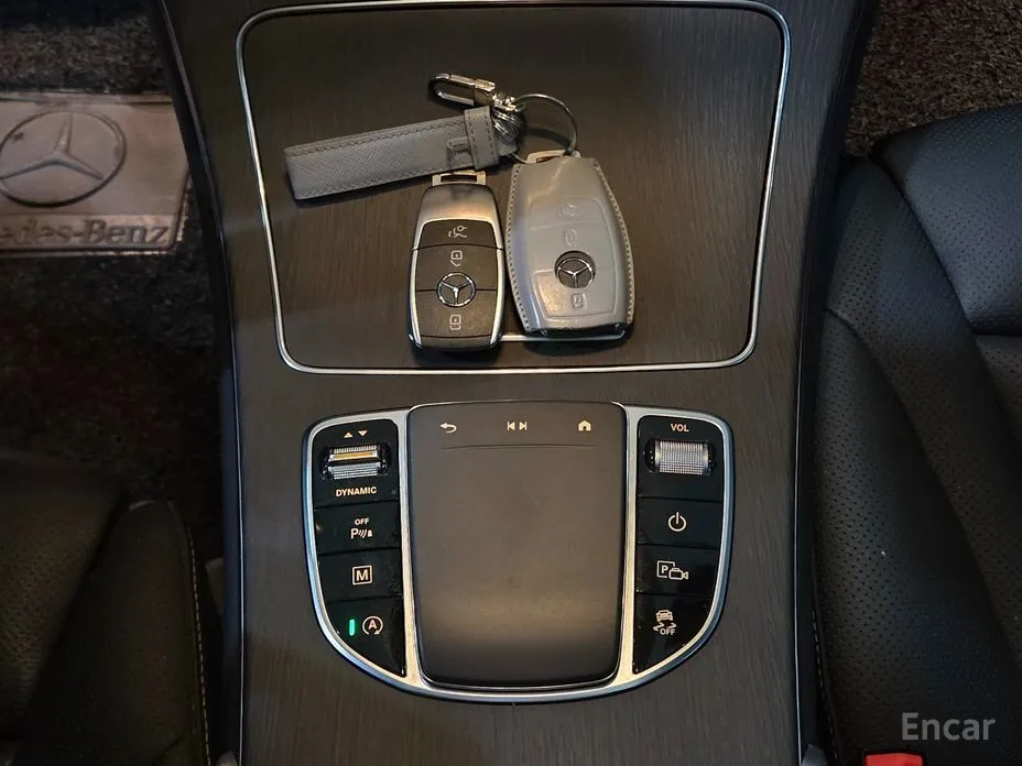 Фото 13 - Mercedes-Benz GLC-Class