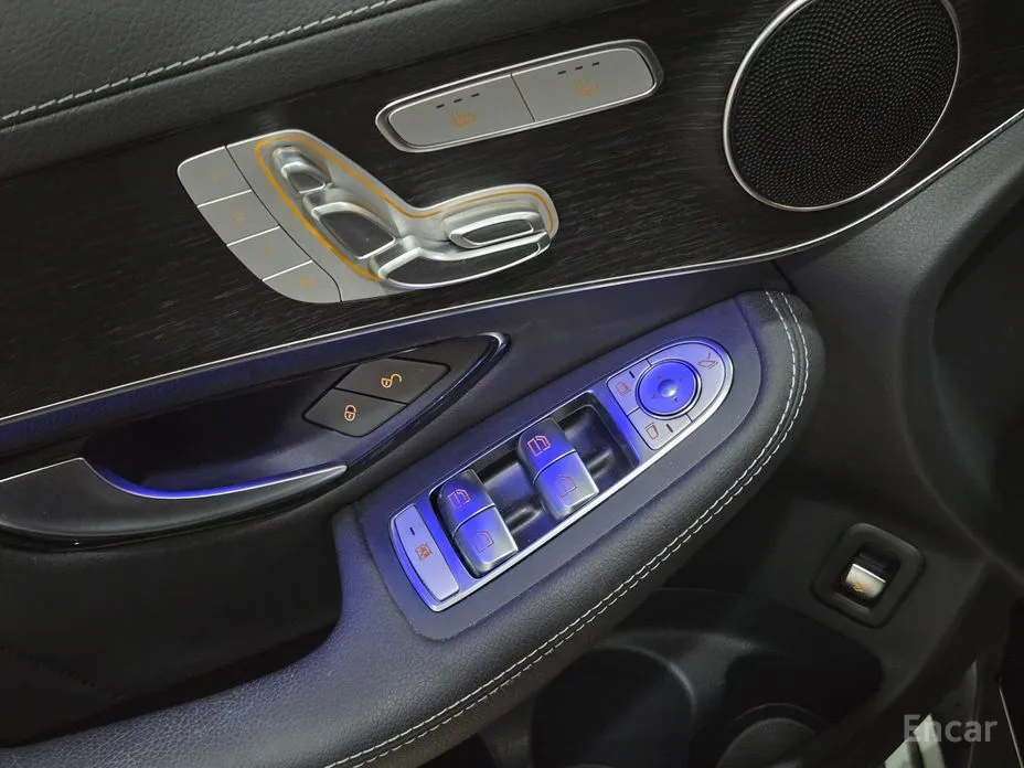 Фото 15 - Mercedes-Benz GLC-Class