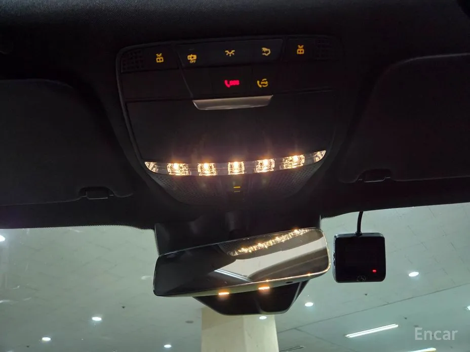 Фото 16 - Mercedes-Benz GLC-Class