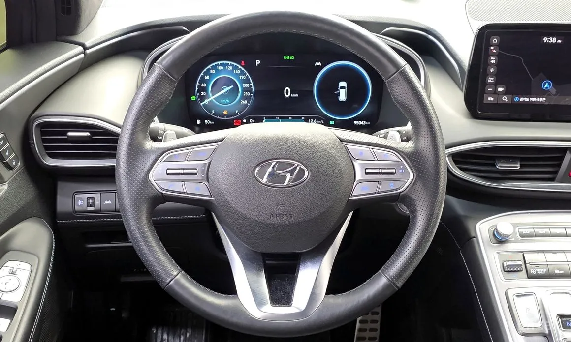 Фото 13 - Hyundai Santa Fe