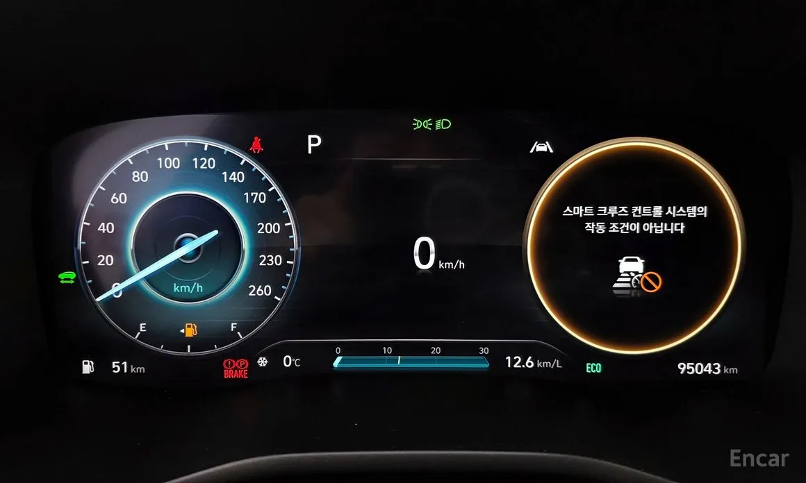 Фото 8 - Hyundai Santa Fe