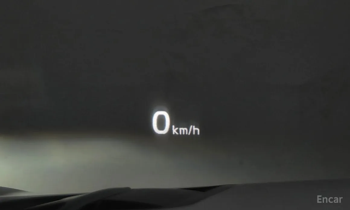 Фото 19 - Kia Stinger