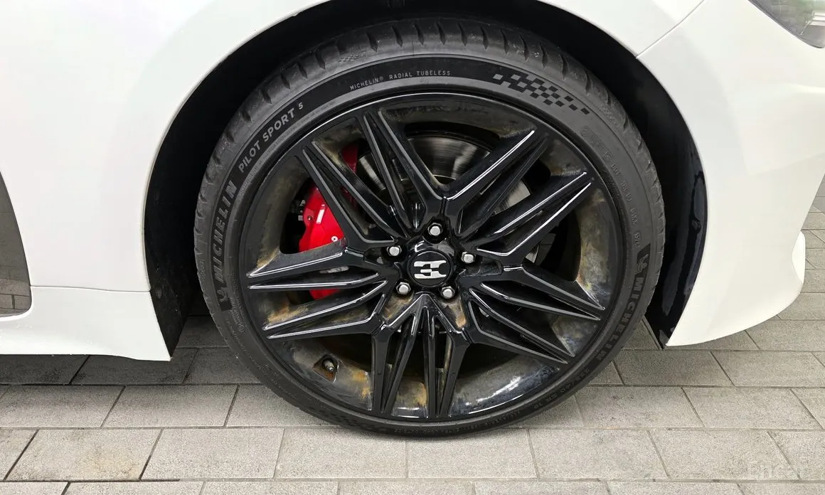 Фото 5 - Kia Stinger