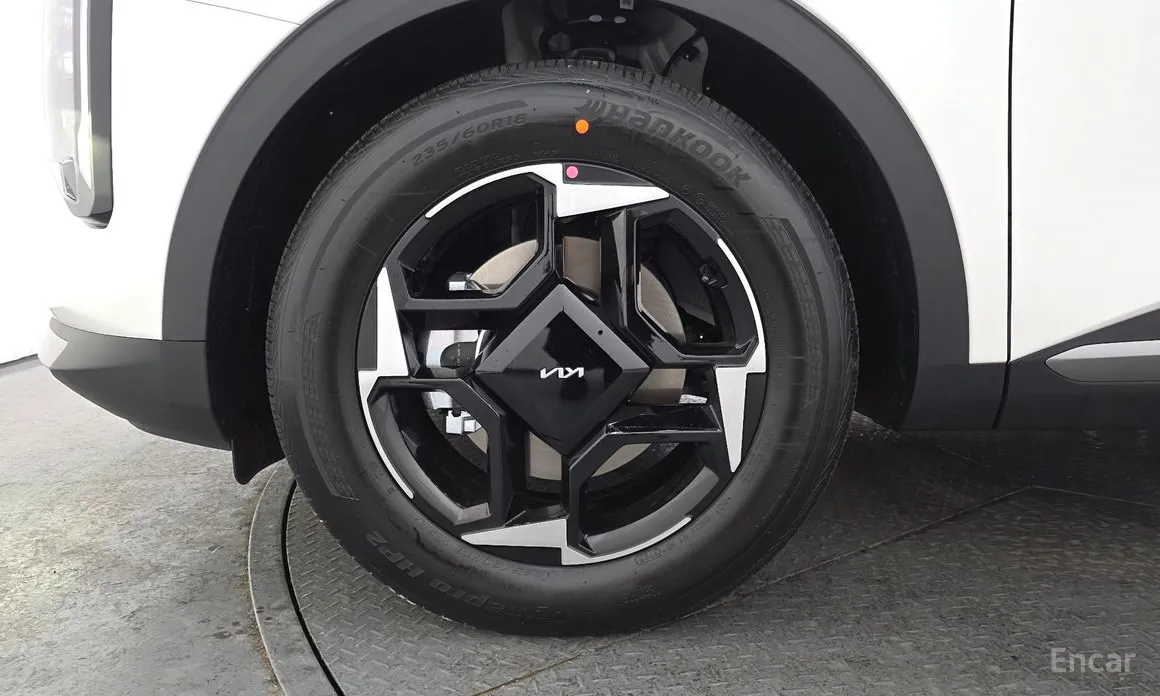 Фото 5 - Kia Sportage