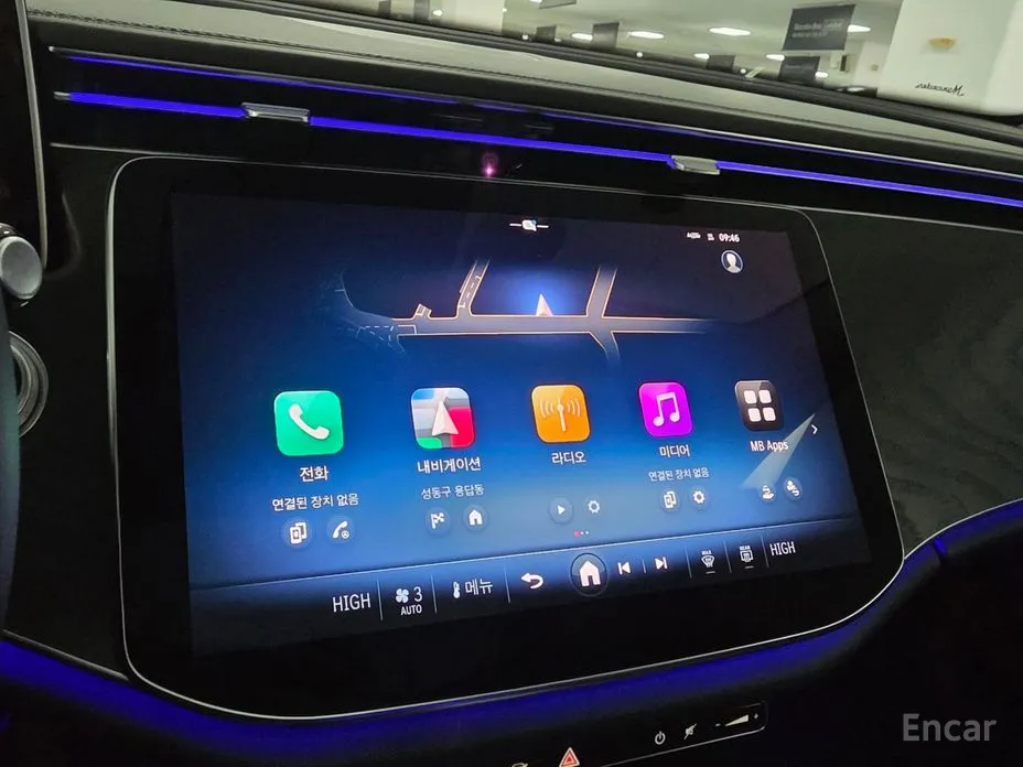 Фото 16 - Mercedes-Benz E-Class