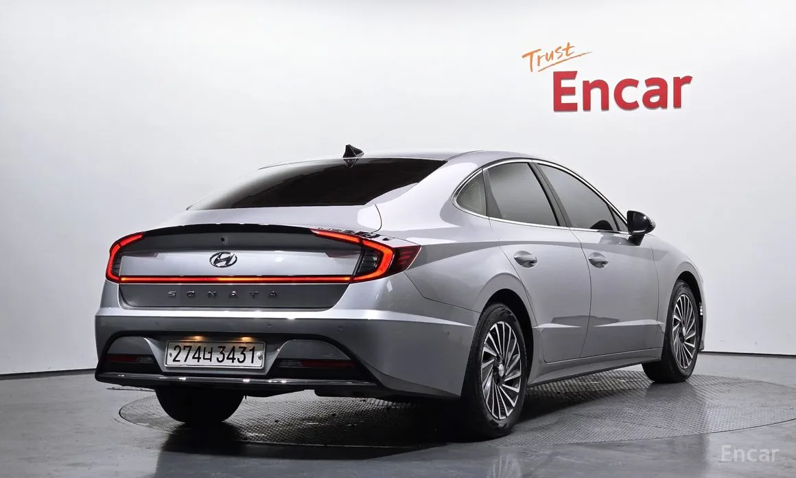 Фото 2 - Hyundai Sonata