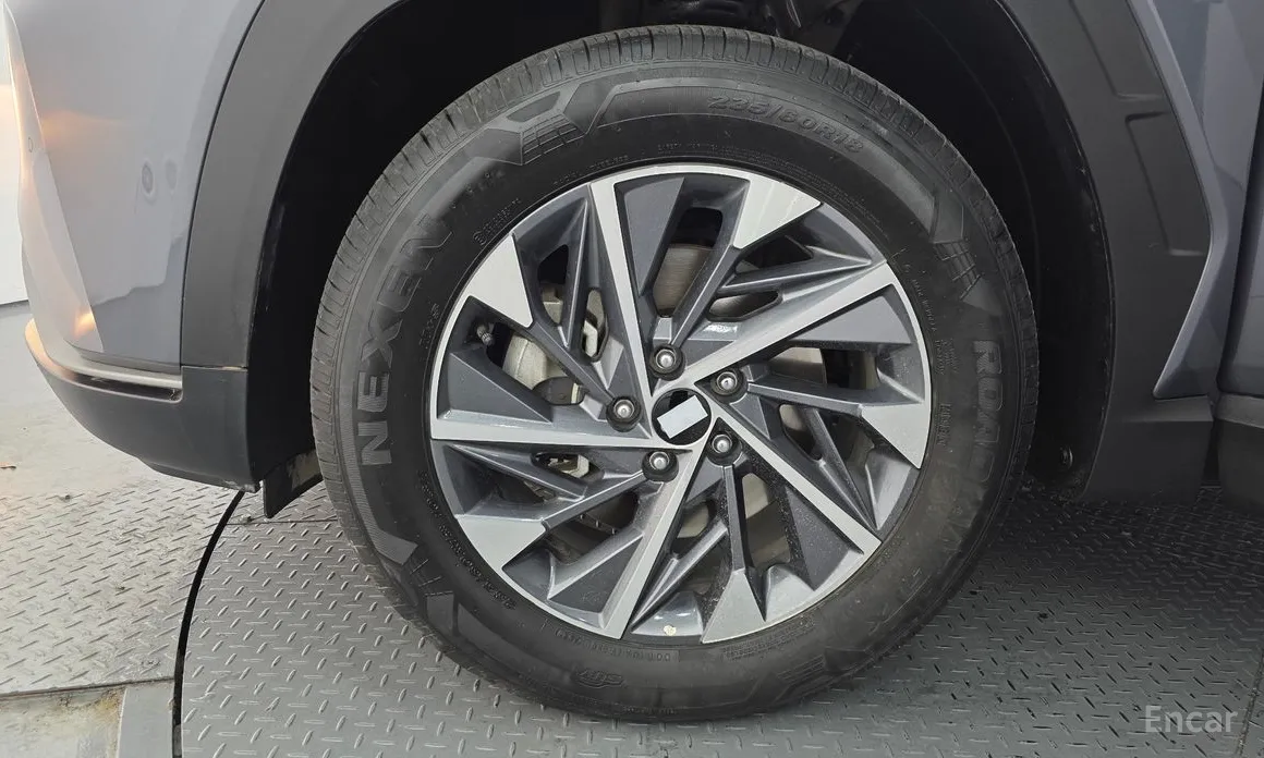 Photo 5 - Hyundai Tucson