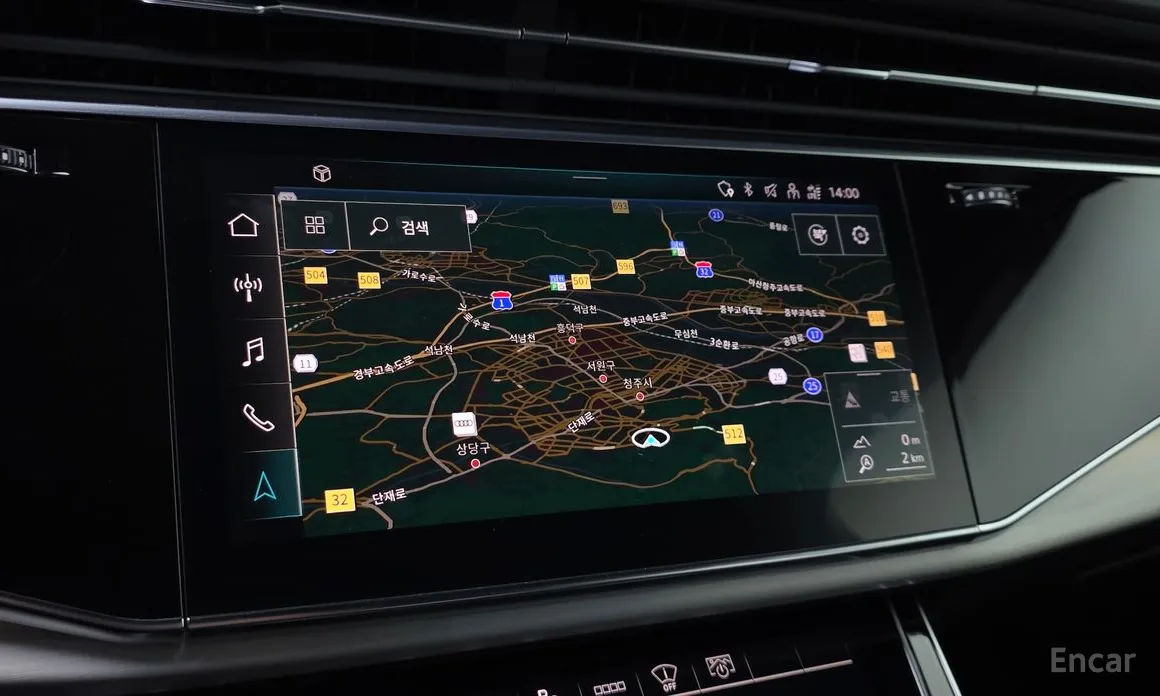 Фото 13 - Audi Q7