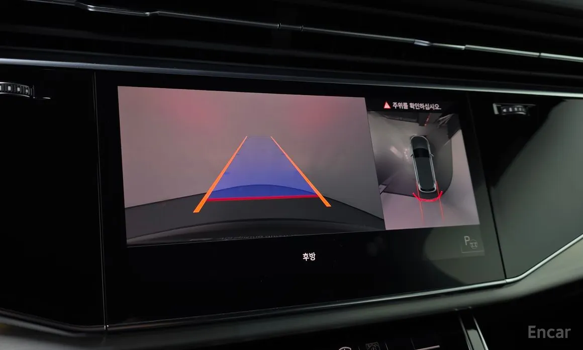 Фото 14 - Audi Q7