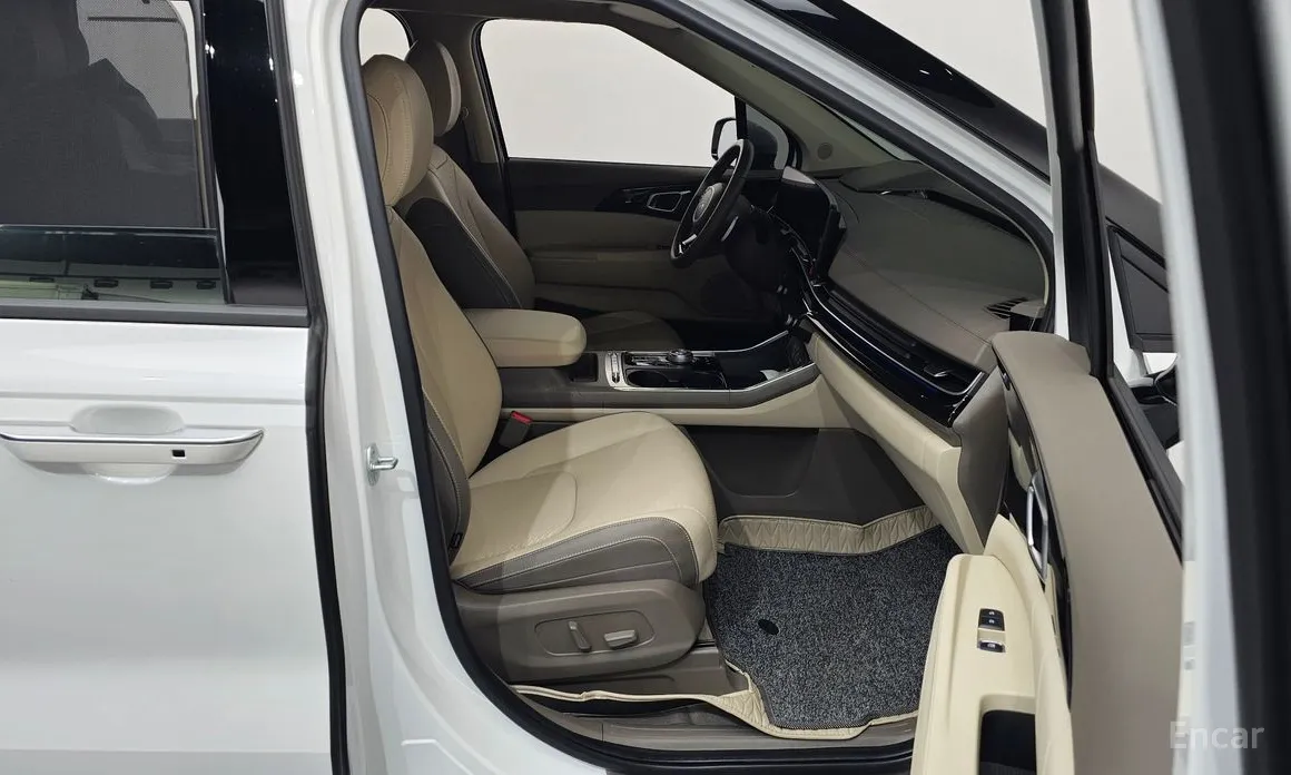 Фото 11 - Kia Carnival