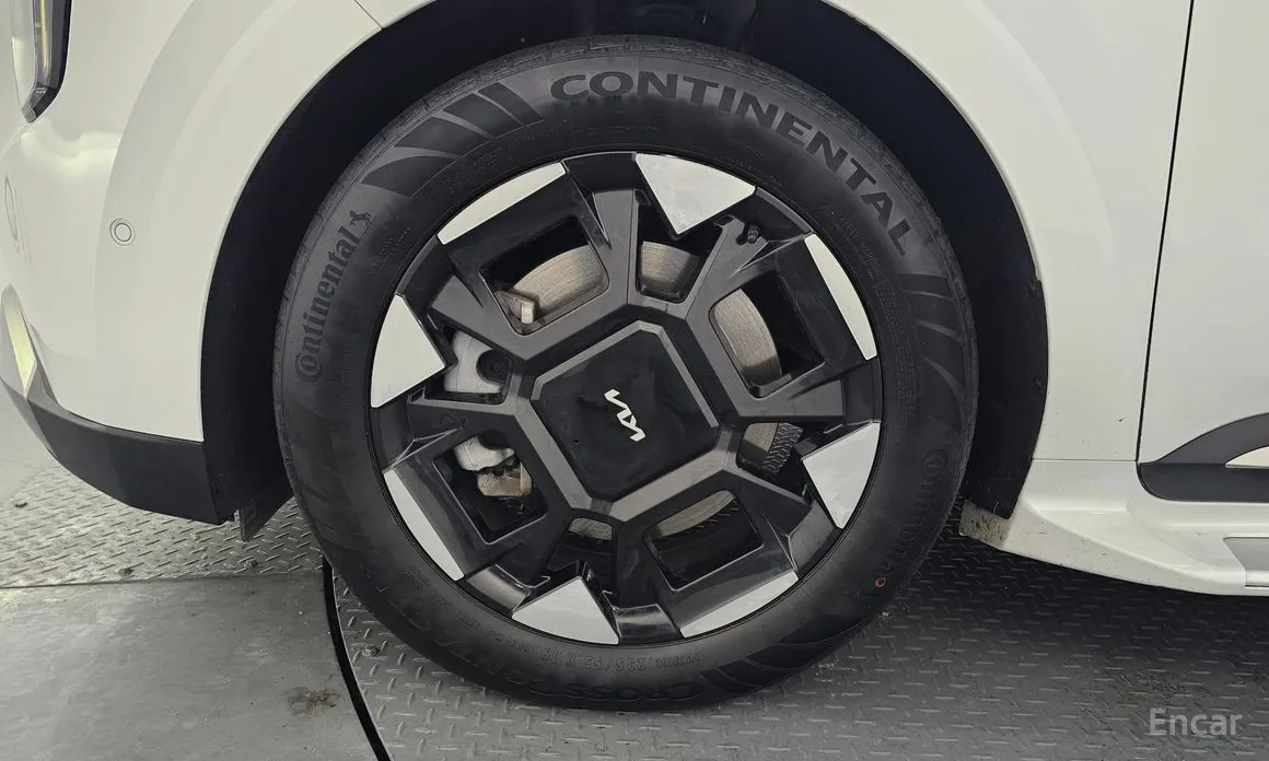 Фото 5 - Kia Carnival