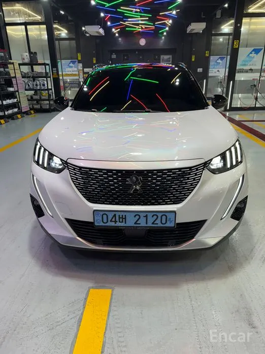 Фото 1 - Peugeot 2008