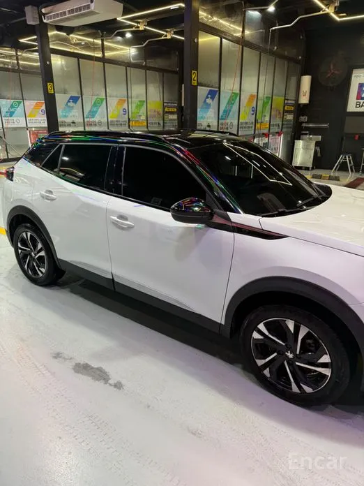 Фото 4 - Peugeot 2008