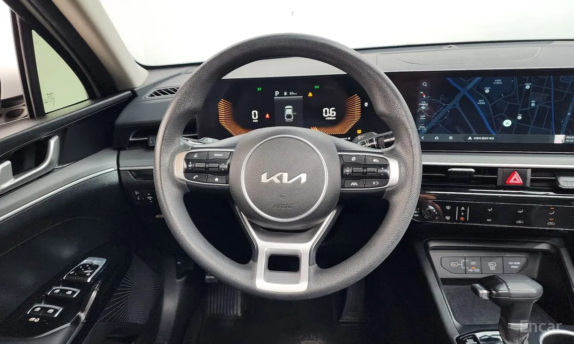 Фото 13 - Kia K5