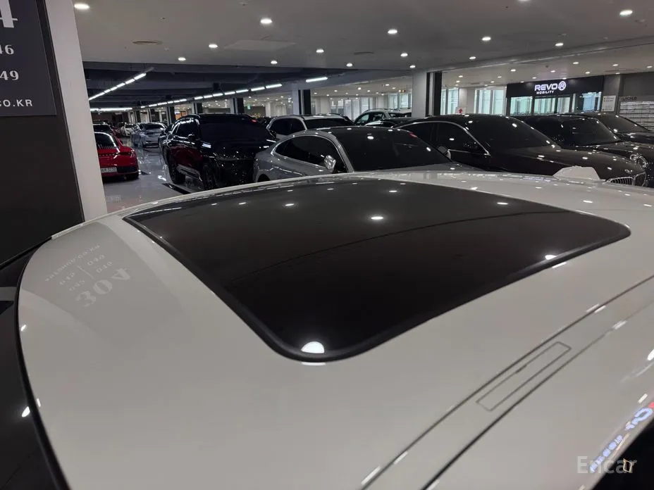 Photo 13 - BMW 3 Series