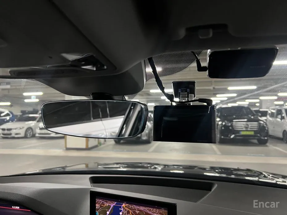 Фото 19 - Audi Q2