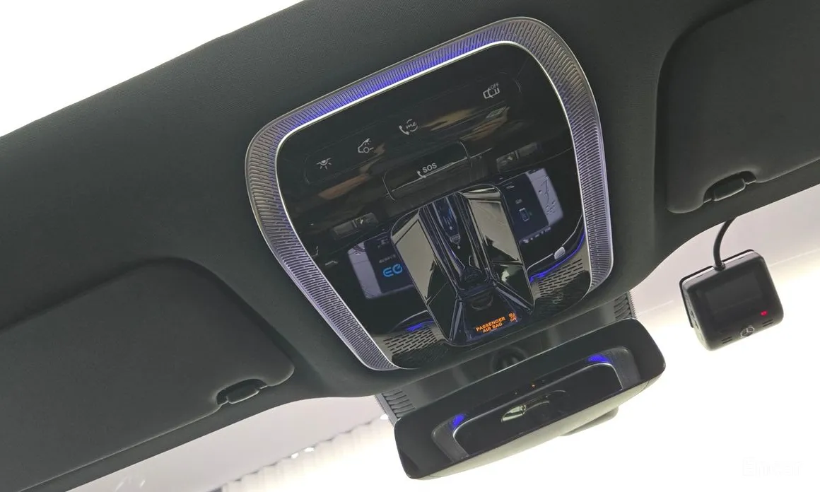 Фото 17 - Mercedes-Benz EQS