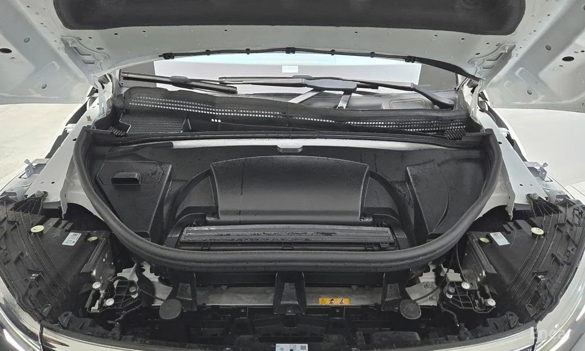 Фото 6 - Mercedes-Benz EQS