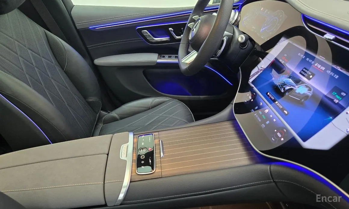 Фото 9 - Mercedes-Benz EQS