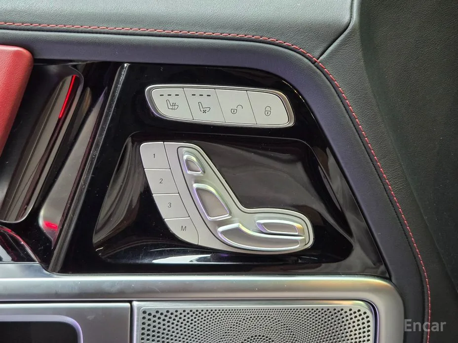 Фото 15 - Mercedes-Benz G-Class