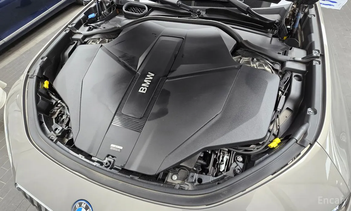 Фото 6 - BMW i7