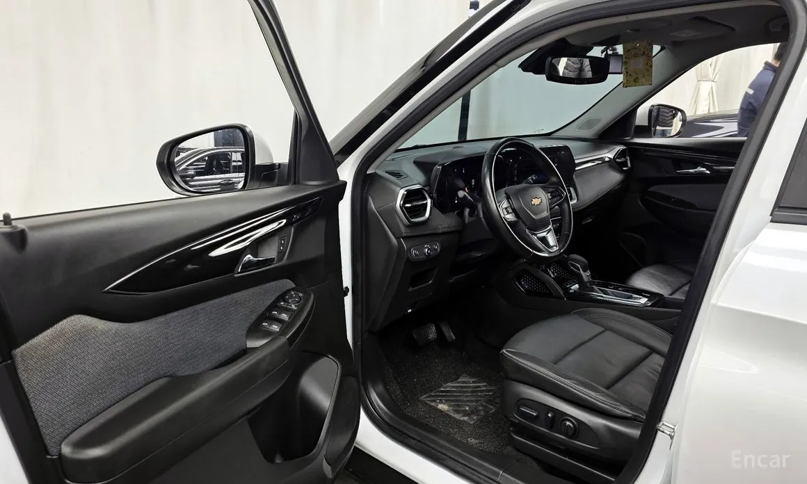 Фото 10 - Chevrolet Trailblazer