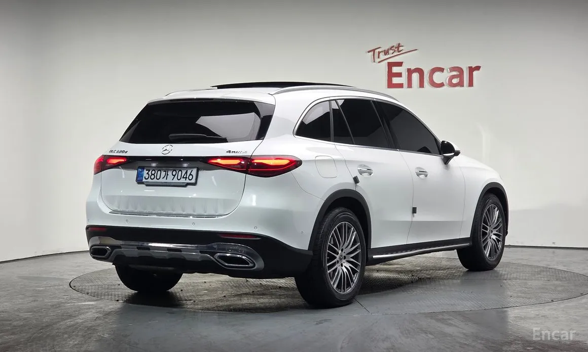 Фото 2 - Mercedes-Benz GLC-Class