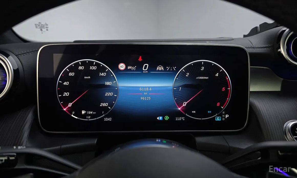 Фото 8 - Mercedes-Benz GLC-Class