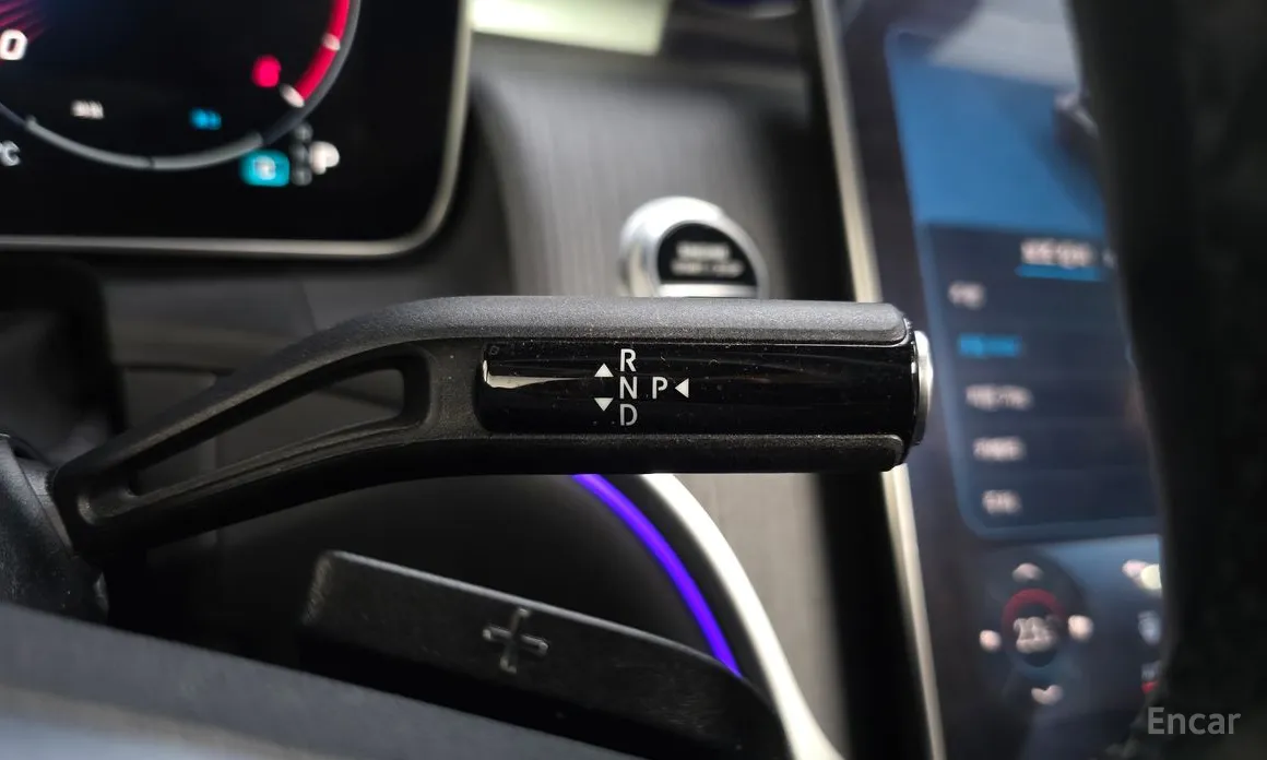 Фото 9 - Mercedes-Benz GLC-Class