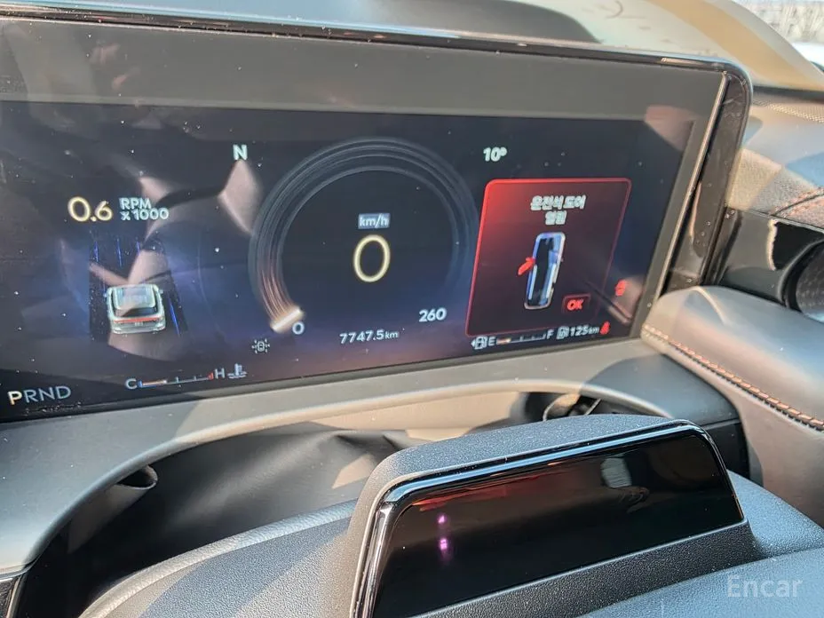 Фото 5 - Lincoln Aviator