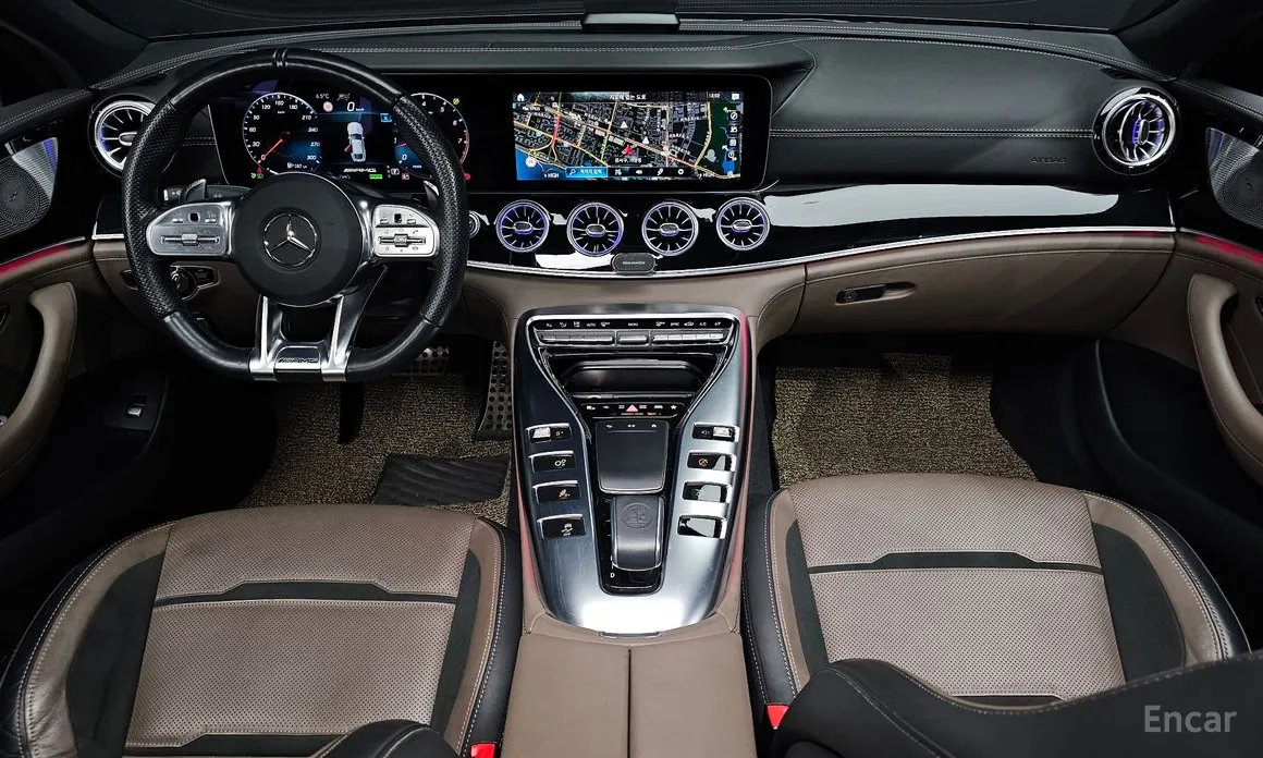 Фото 7 - Mercedes-Benz AMG GT