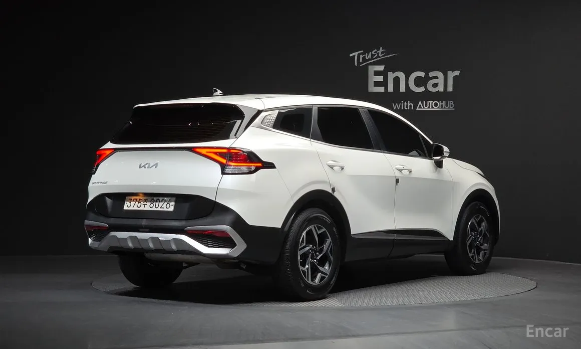 Фото 2 - Kia Sportage