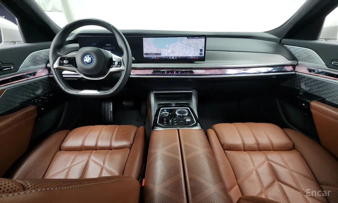 Фото 7 - BMW i7